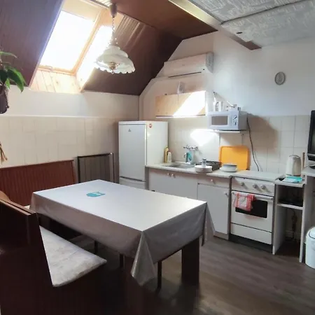 Oazis Lägenhet Szántód